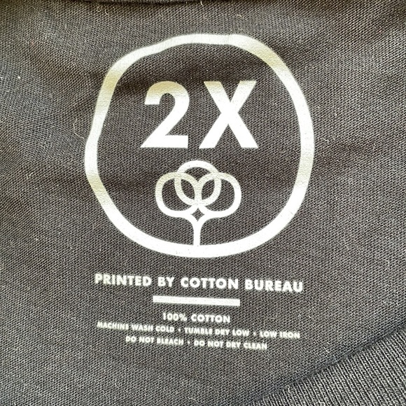 Scrubs Cotton Bureau Squad T-shirt - Picture 3 of 4